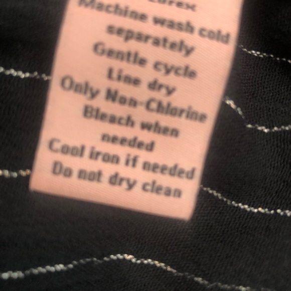 Juicy Couture …. Black & silver blouse NWOT - Picture 12 of 15